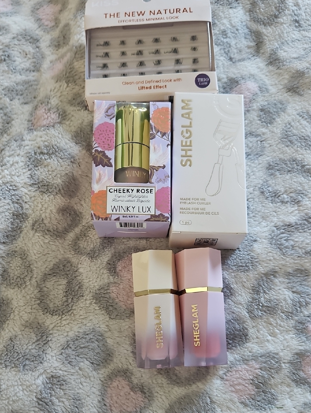 glam Lipstick Duo in Pink and Cream with Gold Accents
